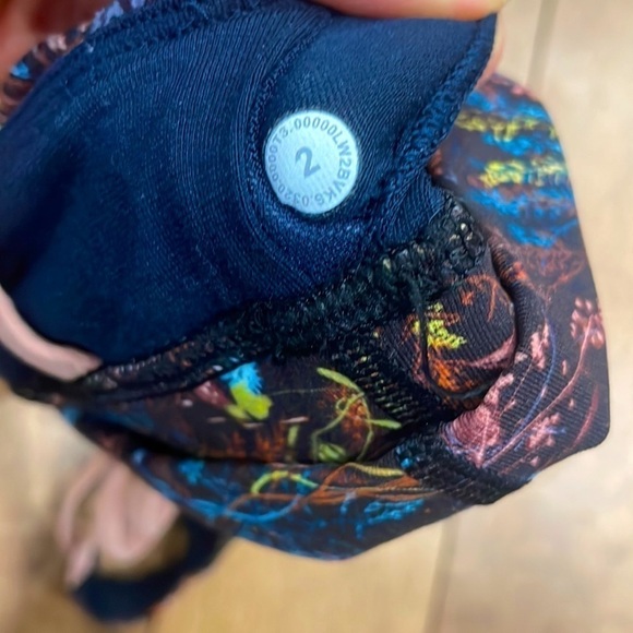 Lululemon Energy Bra Long Line - Picture 7 of 7